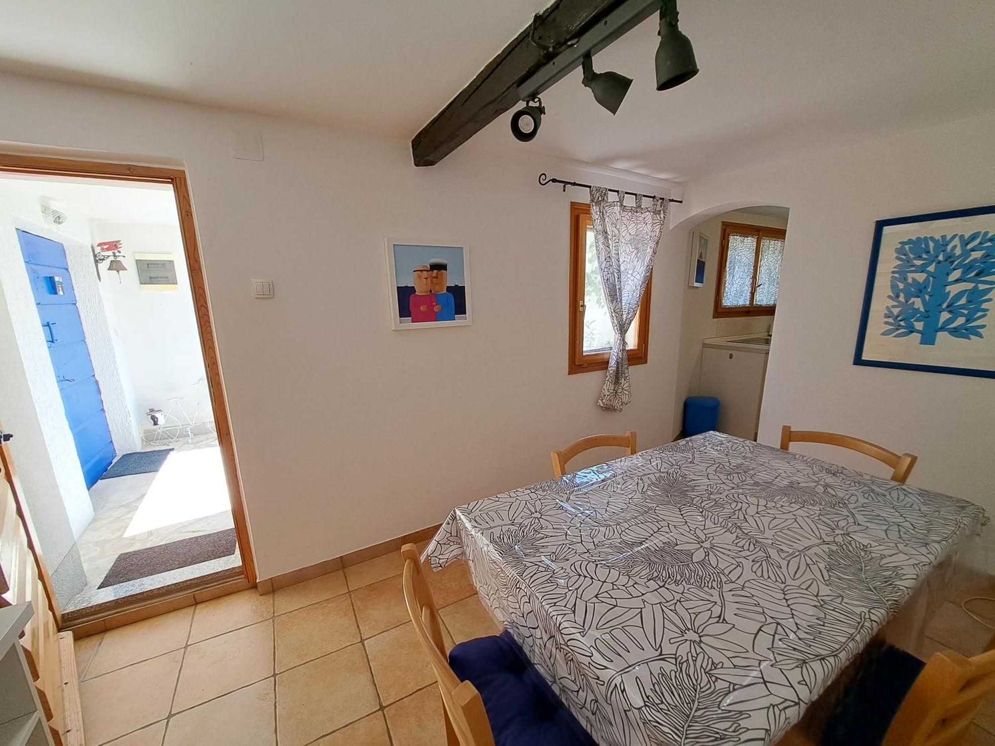 Family Apartment In Center Of Murter Room photo